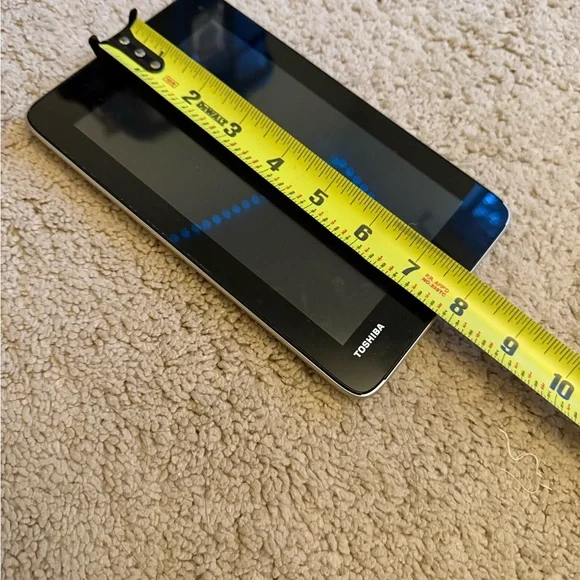 Toshiba Sleek Black Tablet - Picture 3 of 4